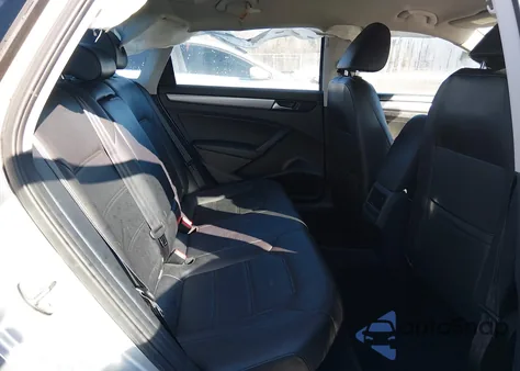 2015 Volkswagen Passat 1.8T Limited Edition from USA, damaged, VIN 1VWAS7A39FC080256